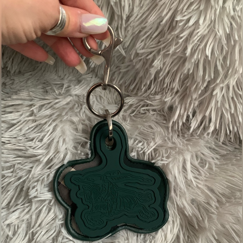 Forest Green Burberry Keychain-With Silver Chunky Hardware- Extremely Durable!!! - Picture 11 of 15